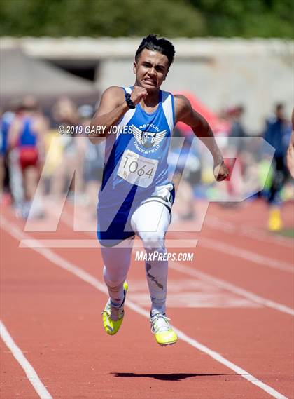 Thumbnail 2 in Del Oro Invitational photogallery.