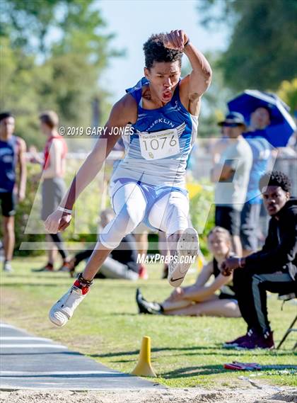 Thumbnail 1 in Del Oro Invitational photogallery.