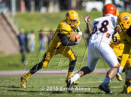 Thumbnail 1 in Balboa vs. Mission (CIF SFS Final) photogallery.