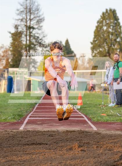 Thumbnail 2 in McKay High School Invitational photogallery.