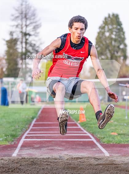 Thumbnail 2 in McKay High School Invitational photogallery.