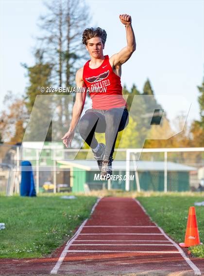 Thumbnail 2 in McKay High School Invitational photogallery.