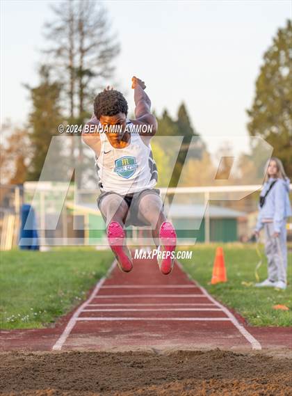 Thumbnail 1 in McKay High School Invitational photogallery.