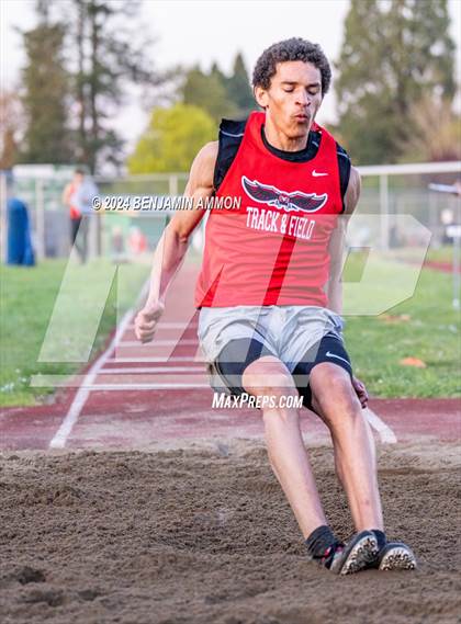Thumbnail 3 in McKay High School Invitational photogallery.