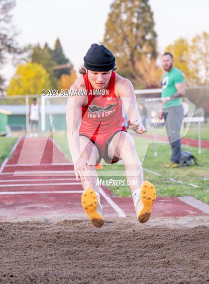 Thumbnail 1 in McKay High School Invitational photogallery.