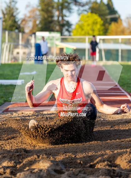 Thumbnail 3 in McKay High School Invitational photogallery.