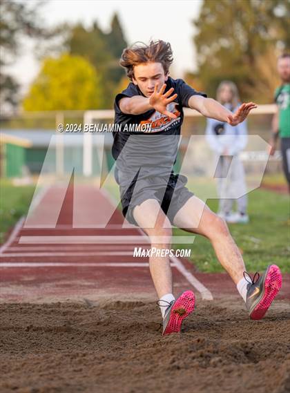 Thumbnail 3 in McKay High School Invitational photogallery.