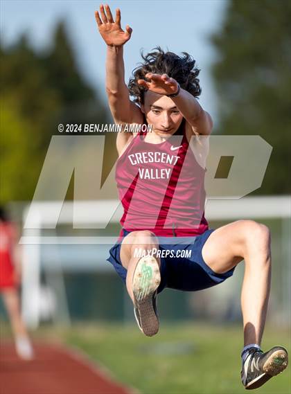 Thumbnail 2 in McKay High School Invitational photogallery.
