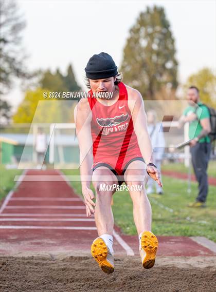 Thumbnail 1 in McKay High School Invitational photogallery.