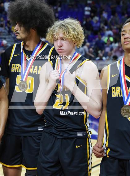 Thumbnail 1 in Beaumont United vs. Brennan (UIL 6A Basketball State Semifinal Medal Ceremony) photogallery.