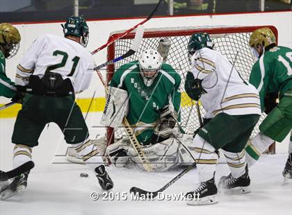 Thumbnail 2 in Notre Dame @ Bishop Hendricken photogallery.