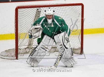 Thumbnail 2 in Notre Dame @ Bishop Hendricken photogallery.