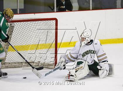Thumbnail 2 in Notre Dame @ Bishop Hendricken photogallery.