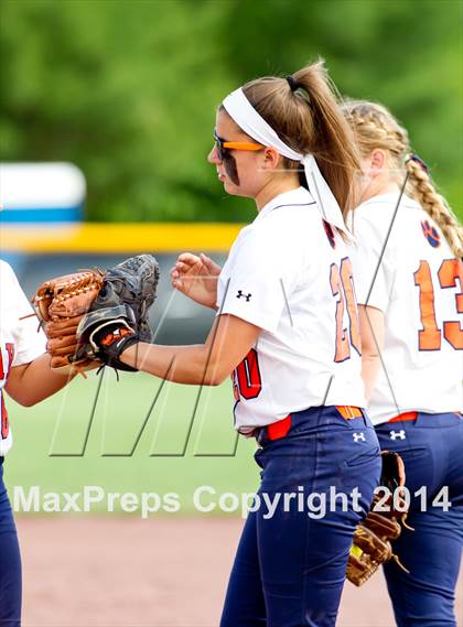 Thumbnail 1 in Solvay vs. Eden (NYSPHSAA Class B Final) photogallery.