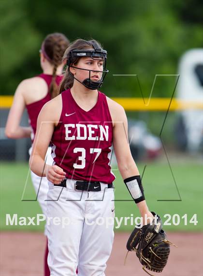 Thumbnail 1 in Solvay vs. Eden (NYSPHSAA Class B Final) photogallery.