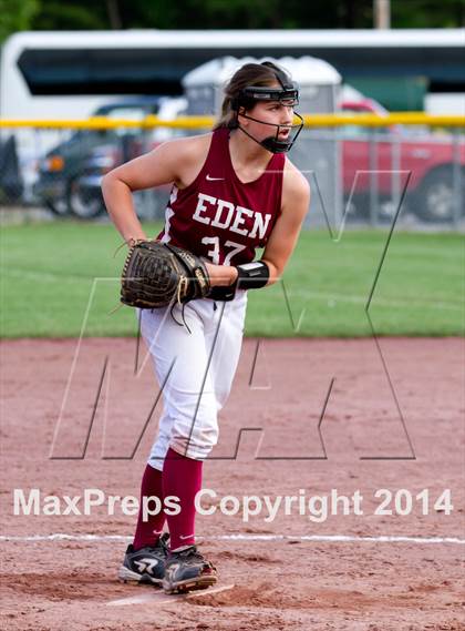 Thumbnail 1 in Solvay vs. Eden (NYSPHSAA Class B Final) photogallery.