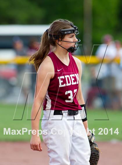 Thumbnail 1 in Solvay vs. Eden (NYSPHSAA Class B Final) photogallery.
