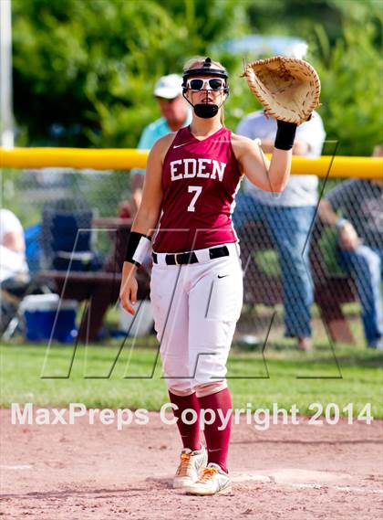 Thumbnail 2 in Solvay vs. Eden (NYSPHSAA Class B Final) photogallery.