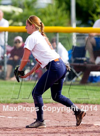 Thumbnail 2 in Solvay vs. Eden (NYSPHSAA Class B Final) photogallery.