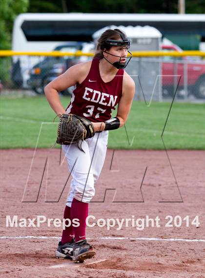 Thumbnail 1 in Solvay vs. Eden (NYSPHSAA Class B Final) photogallery.
