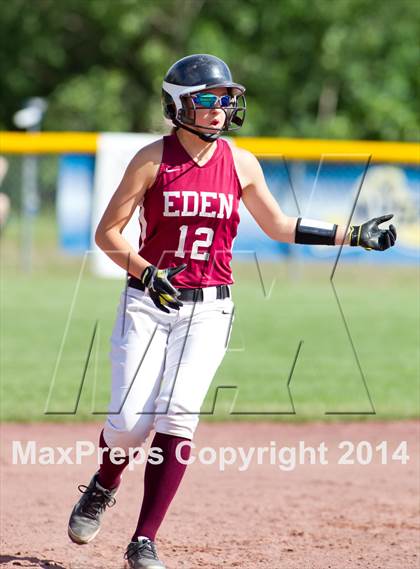 Thumbnail 1 in Solvay vs. Eden (NYSPHSAA Class B Final) photogallery.