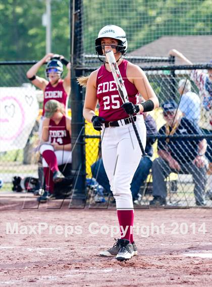 Thumbnail 1 in Solvay vs. Eden (NYSPHSAA Class B Final) photogallery.