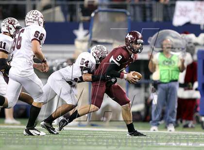 Thumbnail 1 in East Bernard vs. Mildred (UIL 2A Division 2 Final) photogallery.
