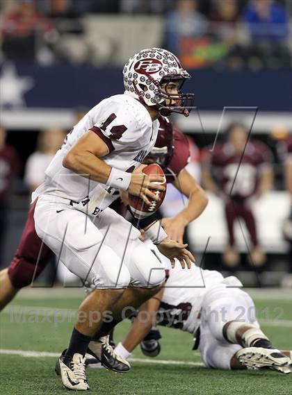 Thumbnail 1 in East Bernard vs. Mildred (UIL 2A Division 2 Final) photogallery.