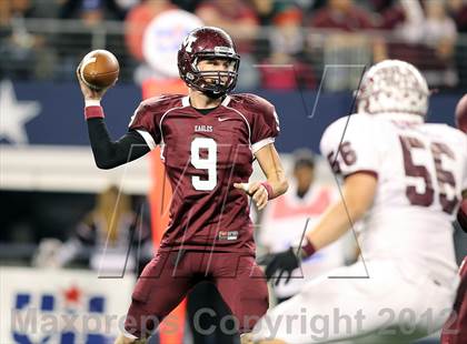 Thumbnail 2 in East Bernard vs. Mildred (UIL 2A Division 2 Final) photogallery.