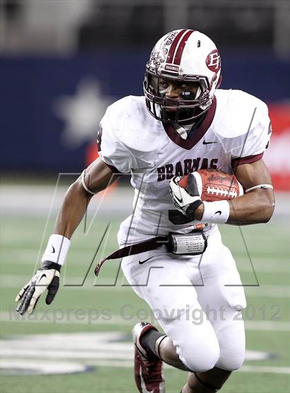 Thumbnail 1 in East Bernard vs. Mildred (UIL 2A Division 2 Final) photogallery.