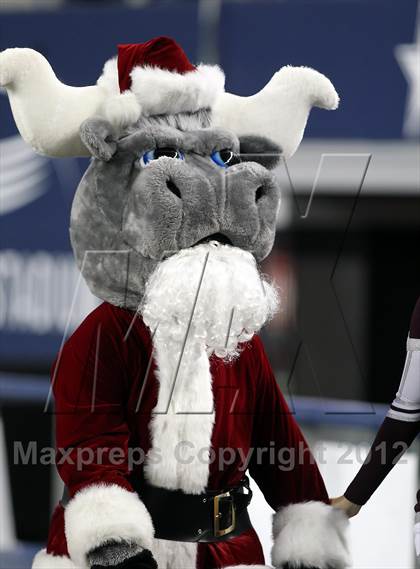 Thumbnail 2 in East Bernard vs. Mildred (UIL 2A Division 2 Final) photogallery.