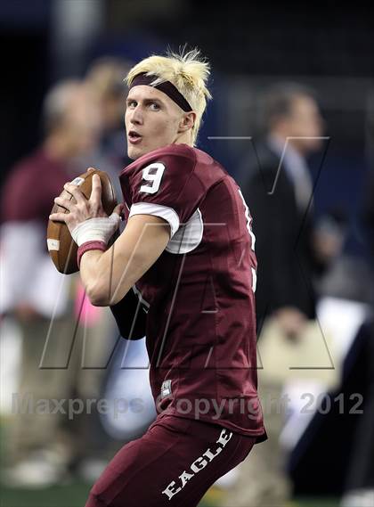 Thumbnail 1 in East Bernard vs. Mildred (UIL 2A Division 2 Final) photogallery.
