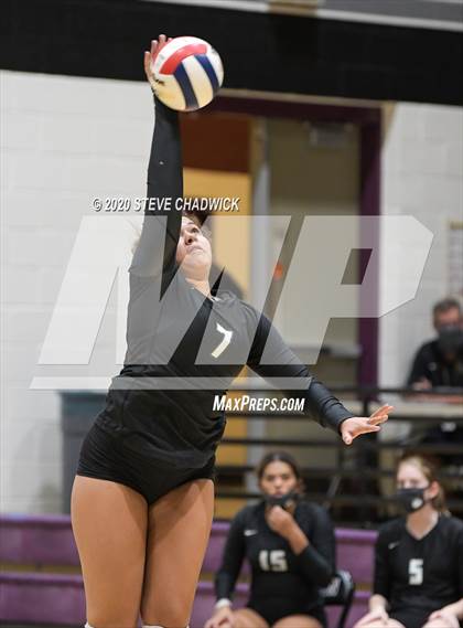 Thumbnail 1 in Sunnyslope @ Hamilton (AIA 6A Semifinal) photogallery.