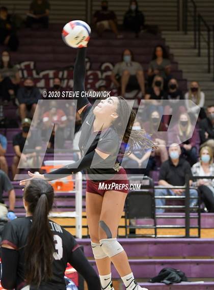Thumbnail 1 in Sunnyslope @ Hamilton (AIA 6A Semifinal) photogallery.