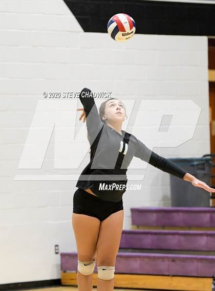 Thumbnail 1 in Sunnyslope @ Hamilton (AIA 6A Semifinal) photogallery.