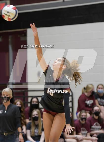 Thumbnail 1 in Sunnyslope @ Hamilton (AIA 6A Semifinal) photogallery.