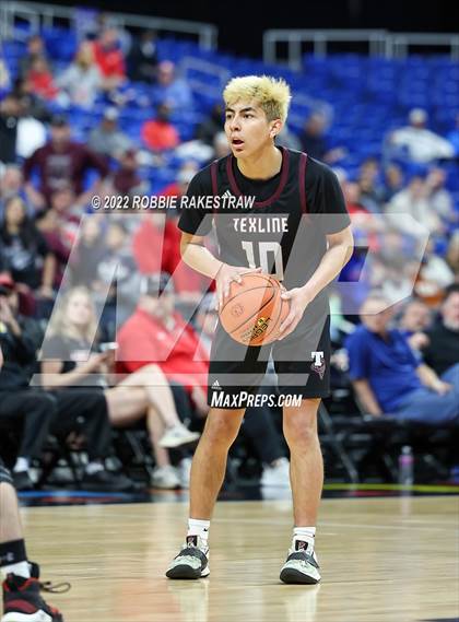 Thumbnail 2 in Graford vs. Texline (UIL 1A State Final) photogallery.