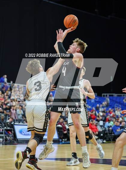 Thumbnail 3 in Graford vs. Texline (UIL 1A State Final) photogallery.