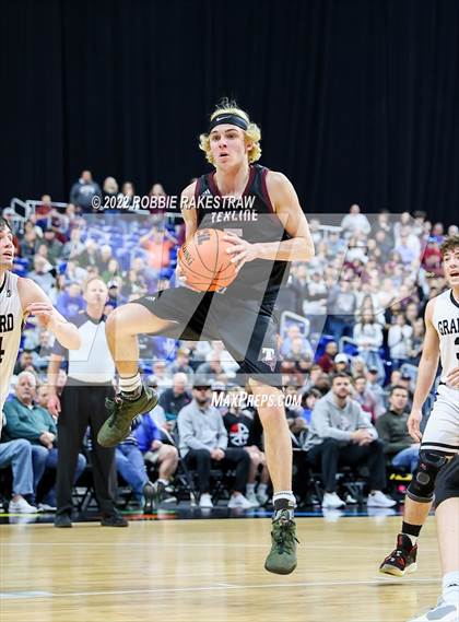 Thumbnail 1 in Graford vs. Texline (UIL 1A State Final) photogallery.