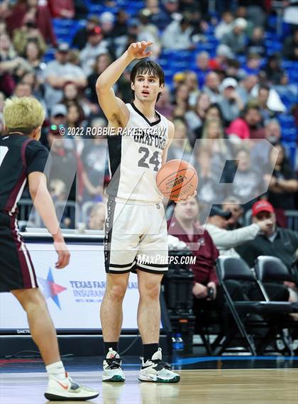 Thumbnail 3 in Graford vs. Texline (UIL 1A State Final) photogallery.