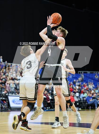 Thumbnail 2 in Graford vs. Texline (UIL 1A State Final) photogallery.