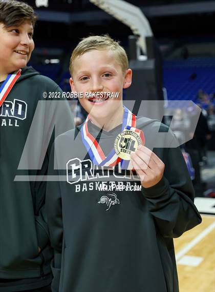 Thumbnail 1 in Graford vs. Texline (UIL 1A State Final) photogallery.