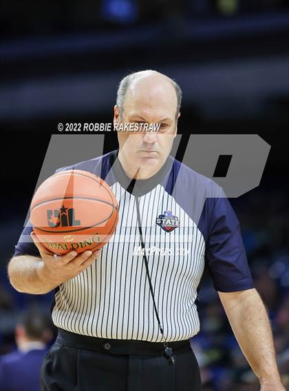 Thumbnail 1 in Graford vs. Texline (UIL 1A State Final) photogallery.