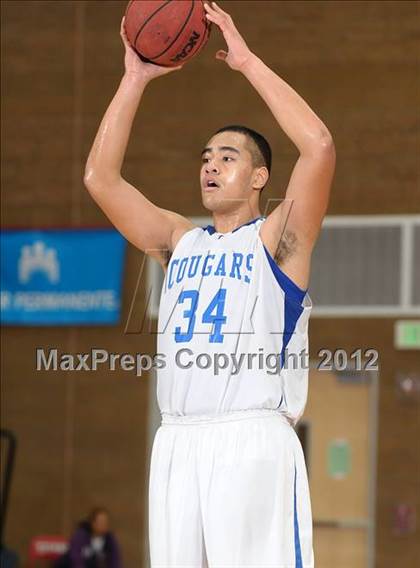 Thumbnail 2 in Nevada Union vs. Capital Christian (Common Good Classic) photogallery.