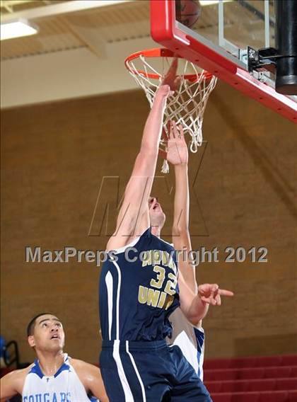 Thumbnail 2 in Nevada Union vs. Capital Christian (Common Good Classic) photogallery.