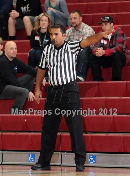 Thumbnail 1 in Nevada Union vs. Capital Christian (Common Good Classic) photogallery.
