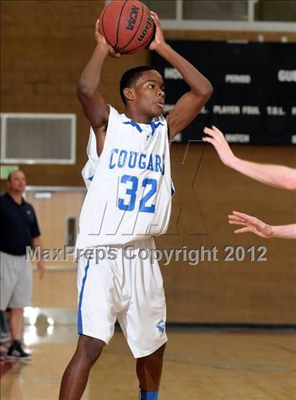 Thumbnail 3 in Nevada Union vs. Capital Christian (Common Good Classic) photogallery.