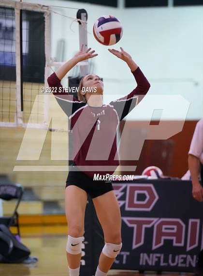 Thumbnail 3 in Notre Dame Prep vs. Red Mountain photogallery.