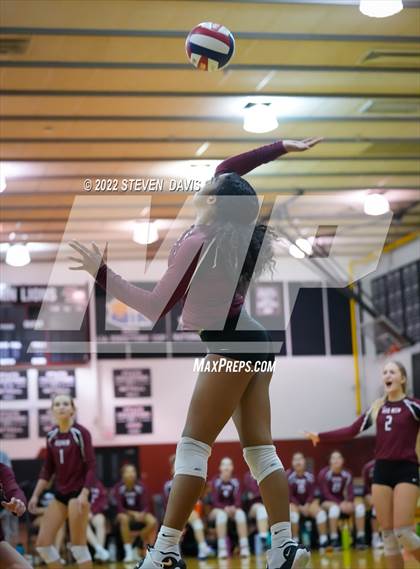 Thumbnail 2 in Notre Dame Prep vs. Red Mountain photogallery.