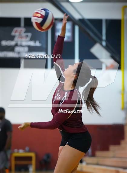 Thumbnail 1 in Notre Dame Prep vs. Red Mountain photogallery.